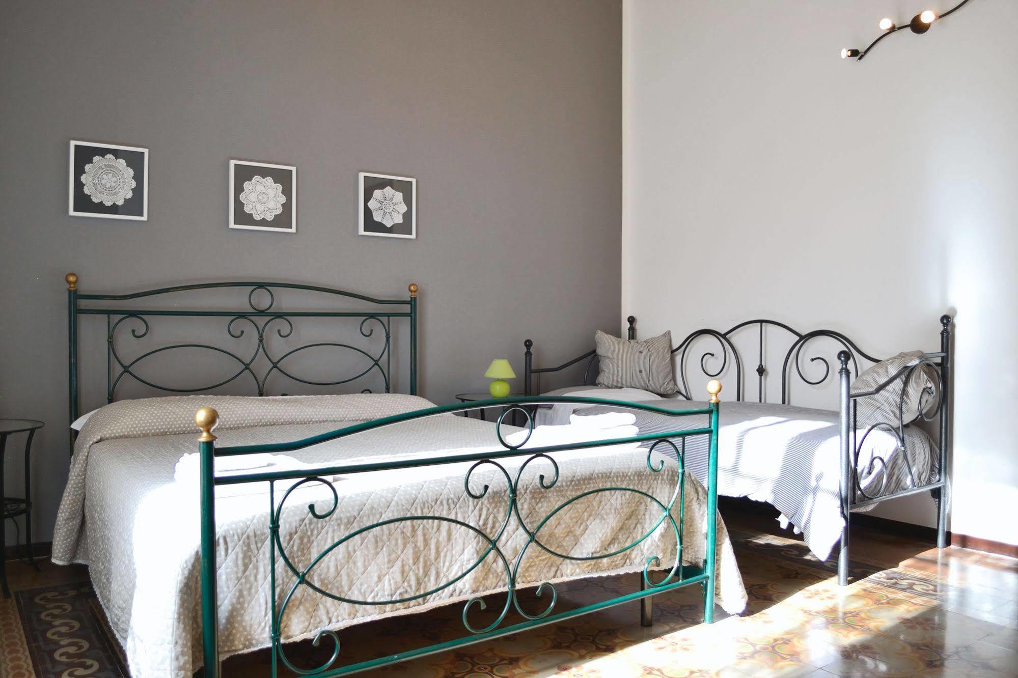 Residenza Di Maggio Bed & Breakfast Palermo Exterior photo